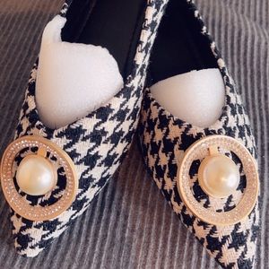 Black&White Houndstooth Pearl Flats